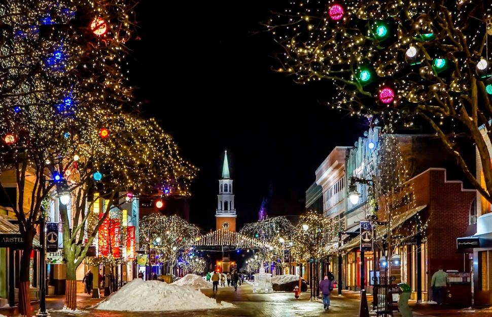 Snowy christmas scene at night